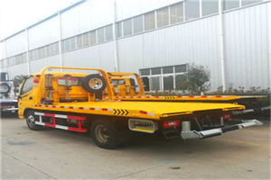 临沂附近拖车救援搭电